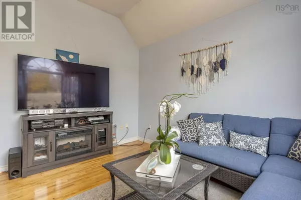 North Alton, NS B4N3V8,21 Inchley Lane