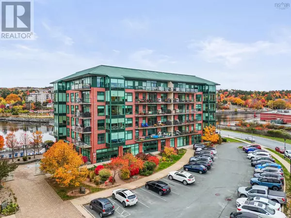 Bedford, NS B4A0H3,220 Waterfront DR #409