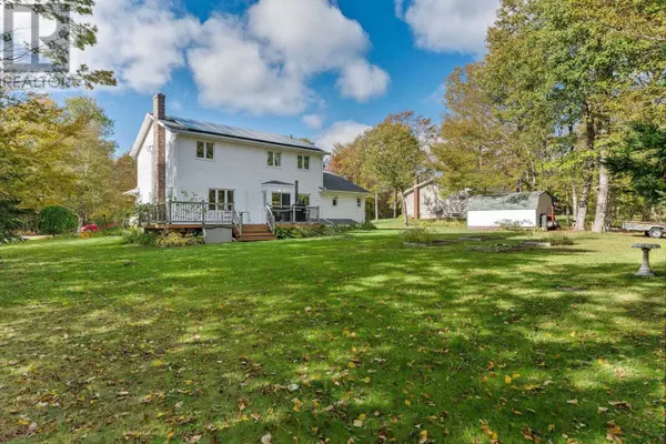 Stratford, C1B1L4,10 FALCON Avenue