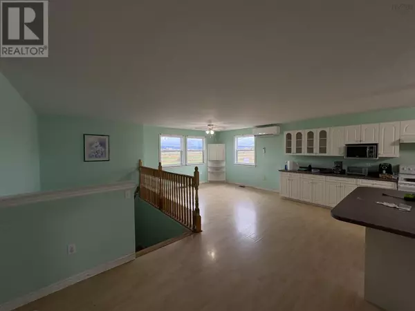 Windsor, NS B0N2T0,556 College Road