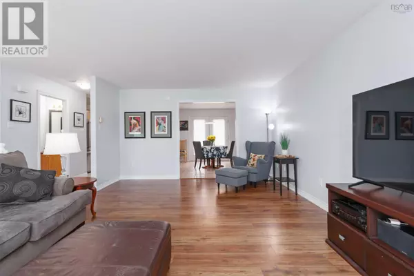 128 Hemlock Drive, Elmsdale, NS B2S1B8