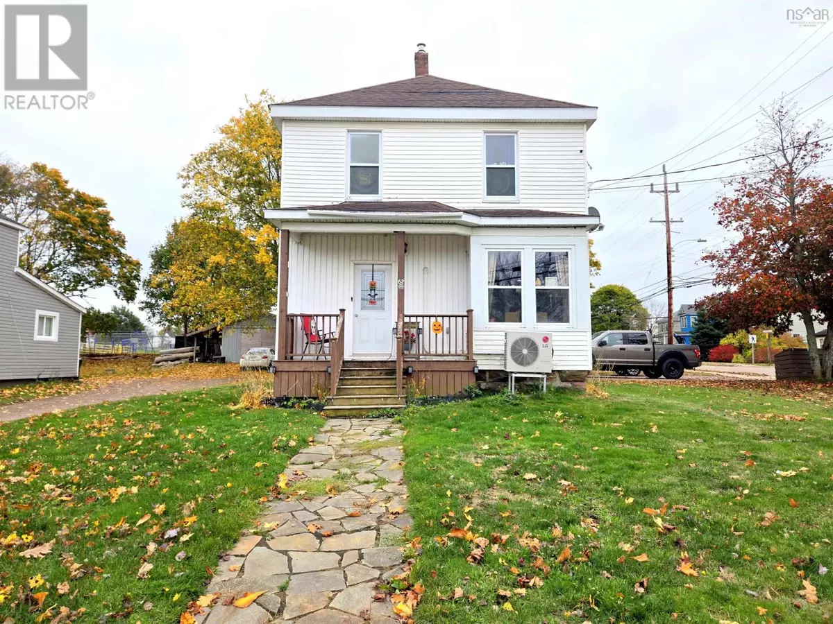 Amherst, NS B4H1E8,62 West Pleasant Street