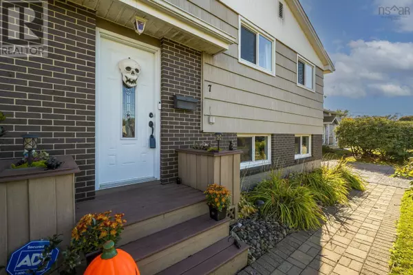 Dartmouth, NS B2W3A1,7 Shawinigan Road