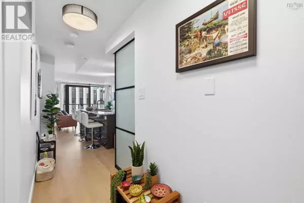 Halifax, NS B3J0E1,1650 Granville ST #1009