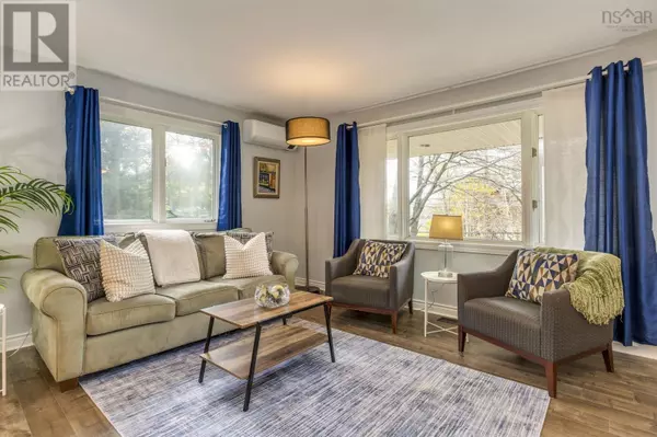 Dartmouth, NS B2X2T1,7 Lake Charles Drive