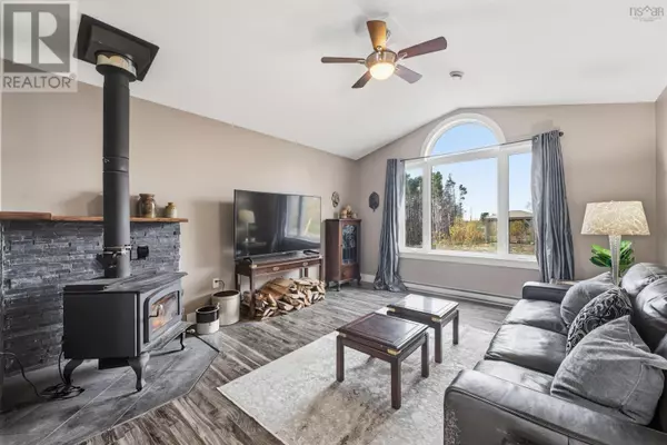 Ostrea Lake, NS B0J2L0,281 Heselton Drive