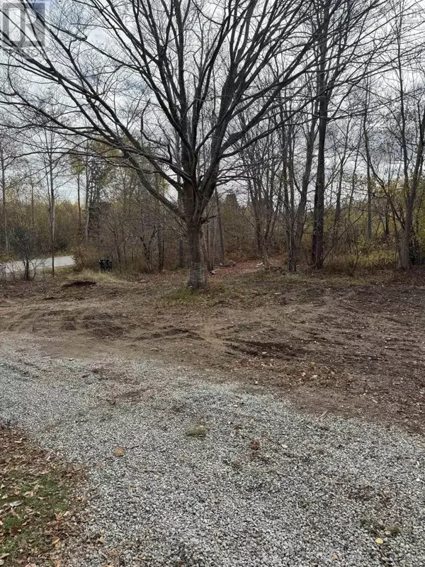 Conway, NS B0V1A0,91 Upper Cross Road