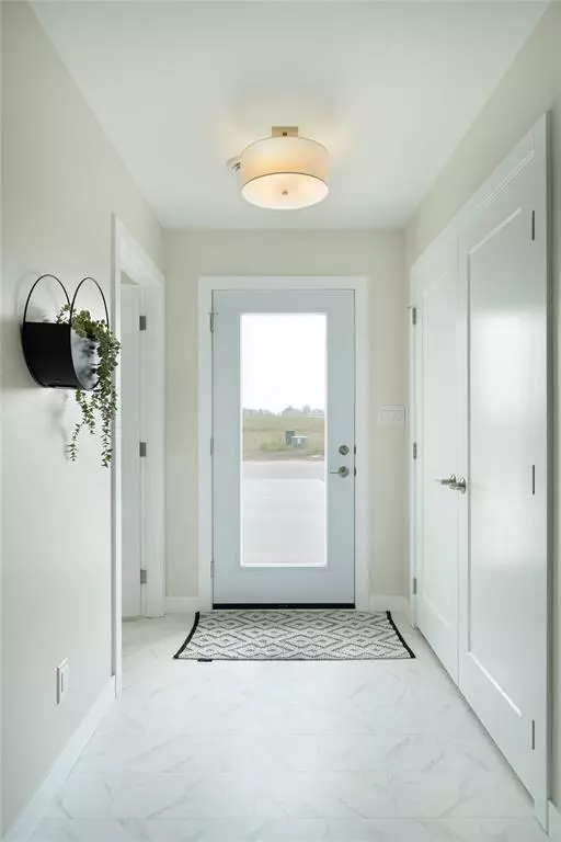 Niverville, MB R0A0A1,221 Kingshead Road