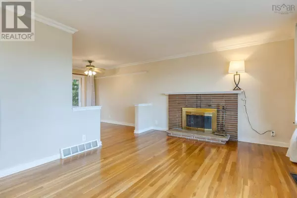 Halifax, NS B3M1N5,34 Hazelholme Drive