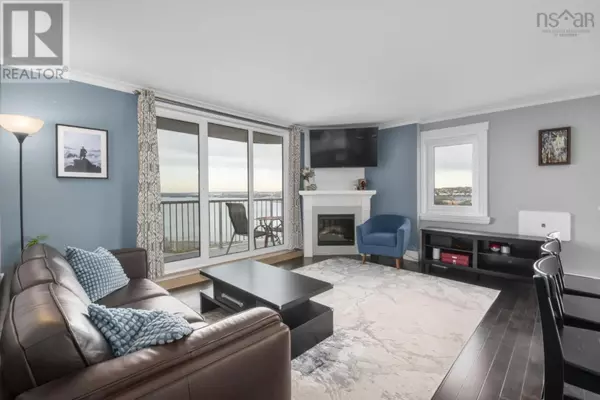 Halifax, NS B3M4C5,821 45 Vimy Avenue