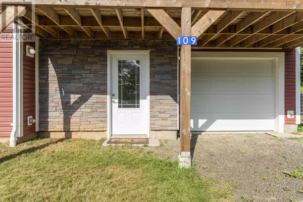 Digby, NS B0V1A0,109 Second Ave Avenue