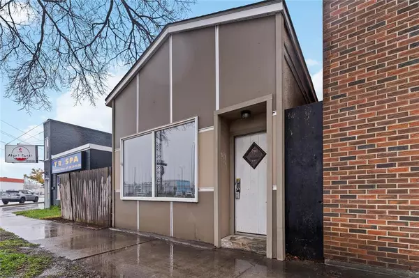 303 Nassau Street N, Winnipeg, MB R3L2J5