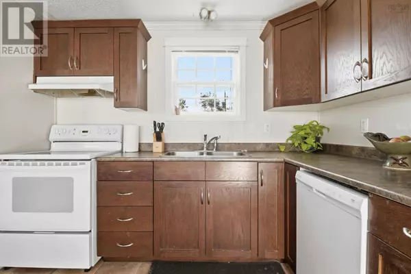 Mount Uniacke, NS B0N1Z0,12 Davis Drive