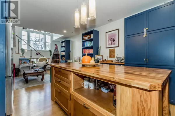 Annapolis Royal, NS B0S1A0,151 Ritchie ST #204