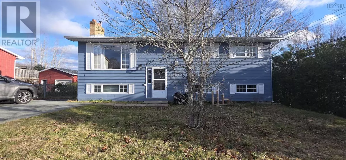 Lower Sackville, NS B4C2H3,5 LUMSDEN Crescent
