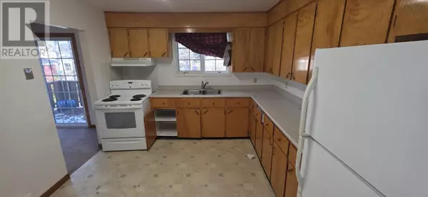 Lower Sackville, NS B4C2H3,5 LUMSDEN Crescent