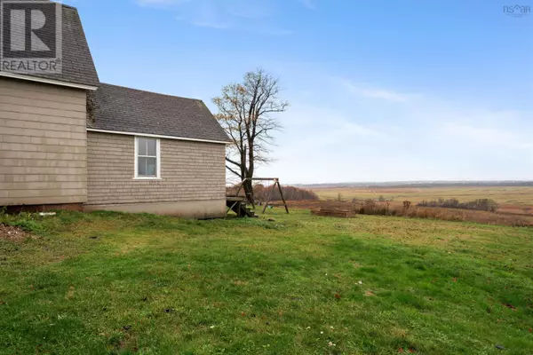 Amherst, NS B4H1Y9,230 Victoria Street E