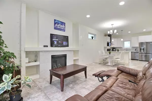 Winnipeg, MB R3X0T1,797 De La Seigneurie Boulevard