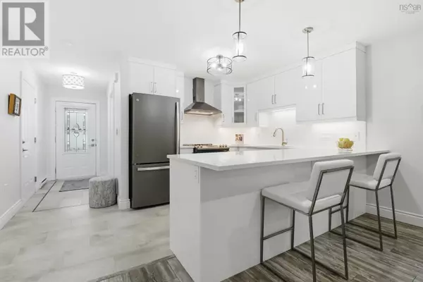 Garlands Crossing, NS B0N2T0,26 Elizabeth Avenue