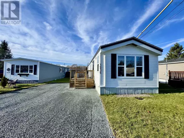 1535 Woodbine Drive, Beaver Bank, NS B4E2M7