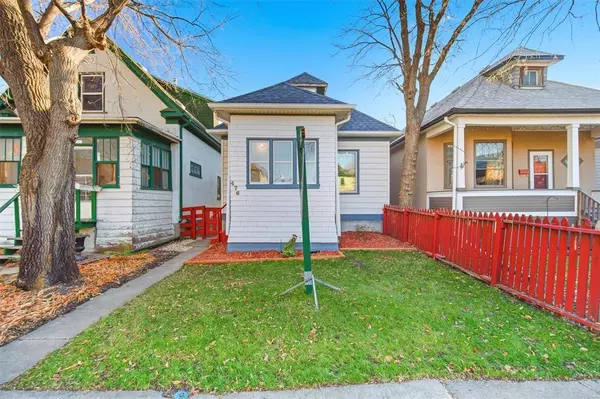 Winnipeg, MB R3L0N6,476 Hethrington Avenue