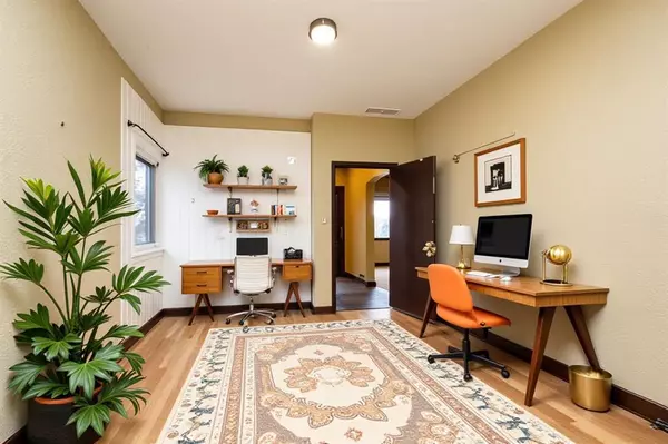 Winnipeg, MB R2H2W2,619 Langevin Street