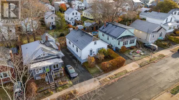 11 Harbour Drive, Dartmouth, NS B2Y3N8