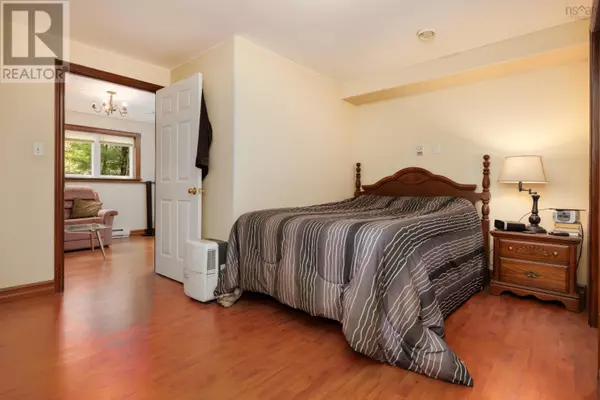 Bedford, NS B4A1G8,11 Millview Avenue