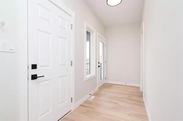 Winnipeg, MB R2V5J1,241 Mill Rock Road