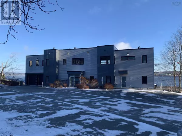 7 Bayview Road, Halifax, NS B3M3Y9