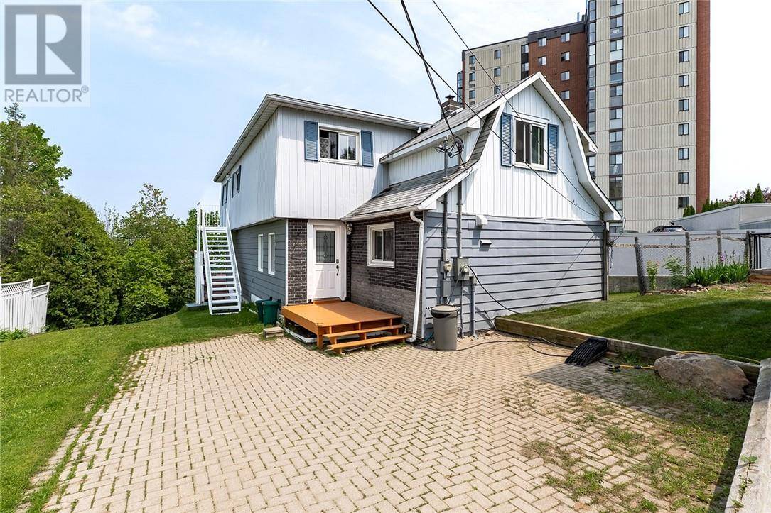 Sudbury, ON P3E2P6,116 Este Drive