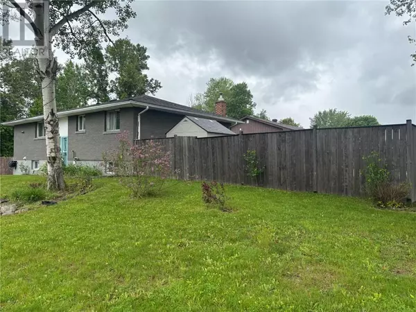 Sudbury, ON P3A4G2,1505 Gary Avenue