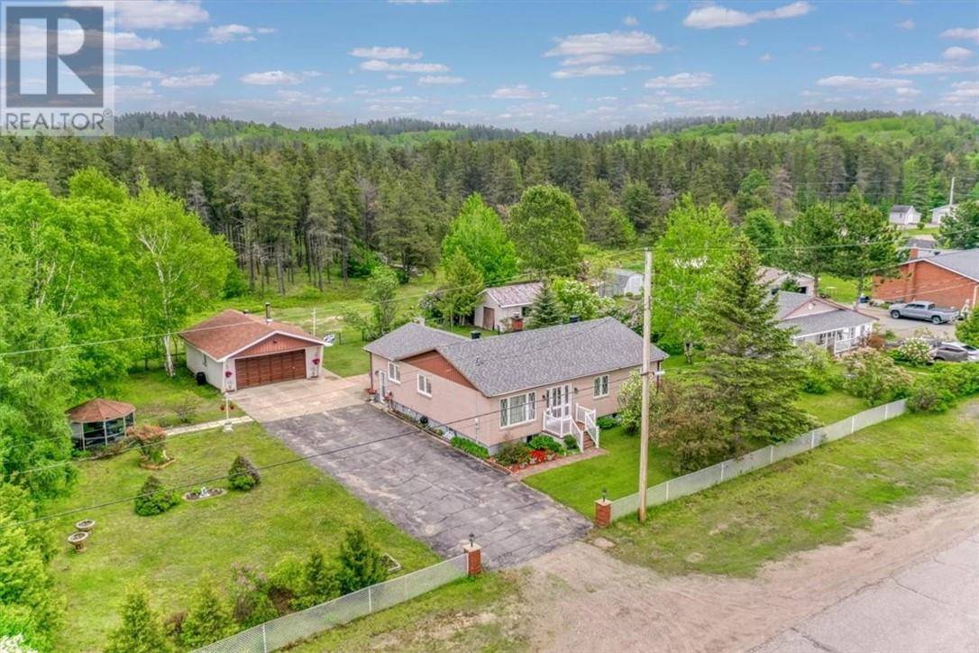 62 Dufferin Street, Cartier, ON P0M1J0