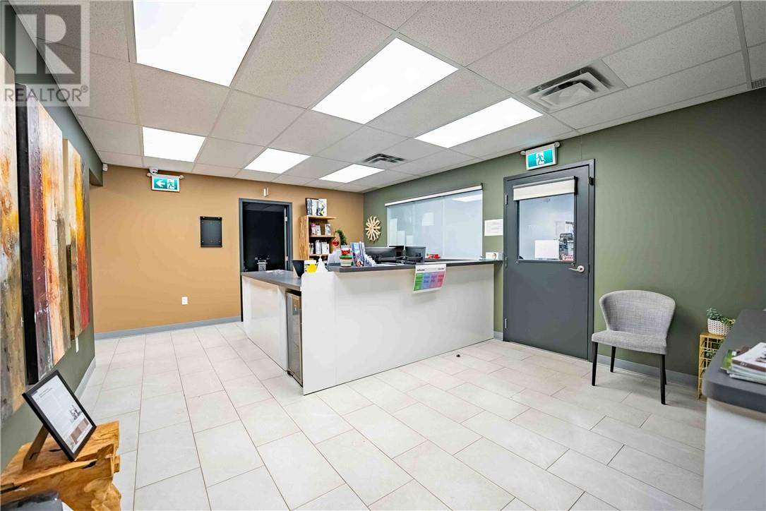 Sudbury, ON P3A1Z7,1536 Lasalle Boulevard Unit# B-3