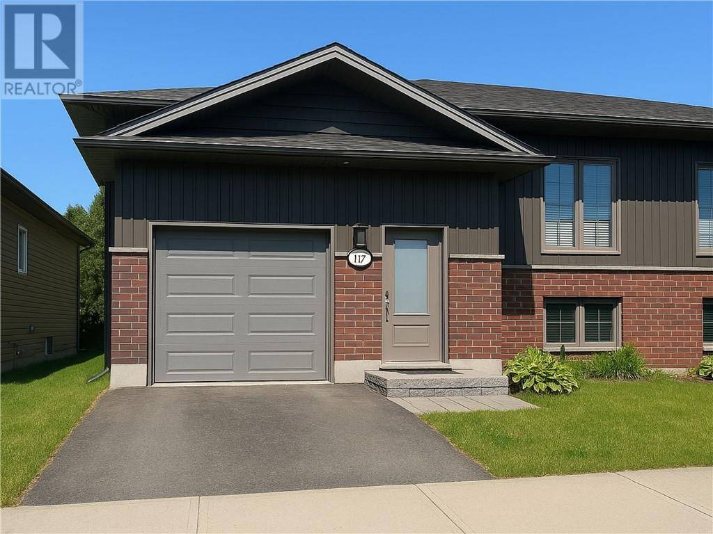 117 Trailridge Drive, Sudbury, ON P3E6L8