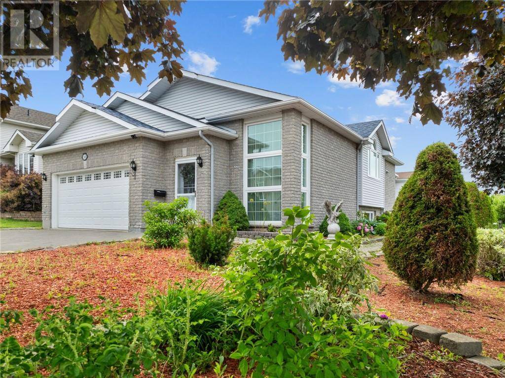 10 Abigail Court, Sudbury, ON P3A6C1