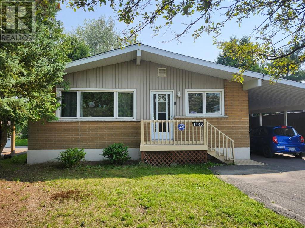 1445 Kennedy, Sudbury, ON P3A2G1