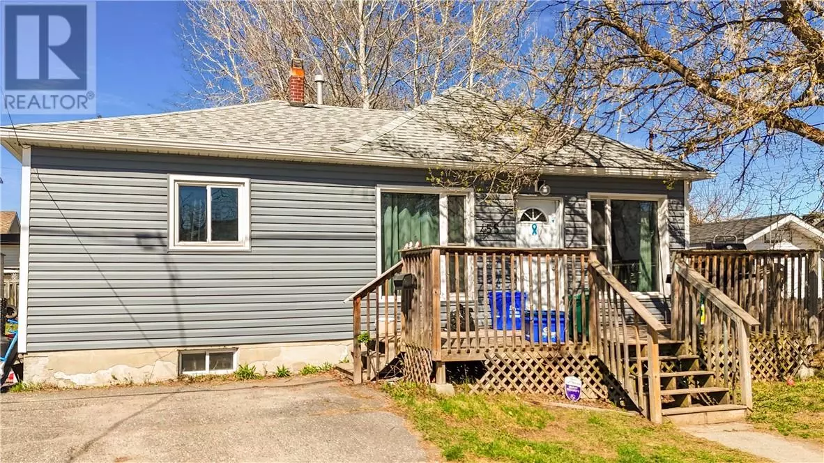 Sudbury, ON P3B2X9,455 Percy Avenue