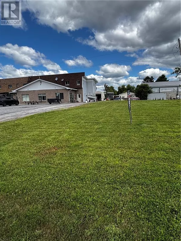 5 Notre Dame E, Noelville, ON P0M2N0