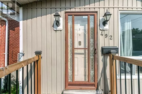 Sudbury, ON P3C1Y4,492 Pine Street