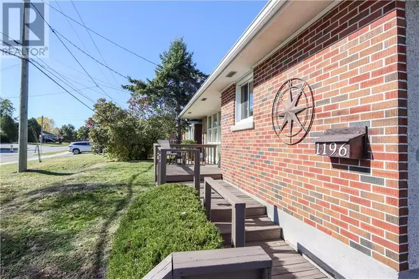 Sudbury, ON P3A2M1,1196 Woodbine Avenue