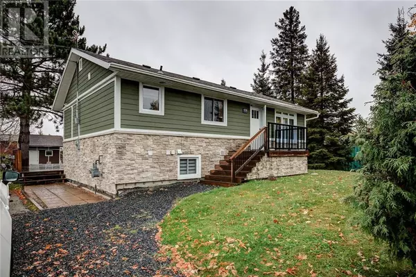 4038 Velma Street, Val Caron, ON P3N1J9