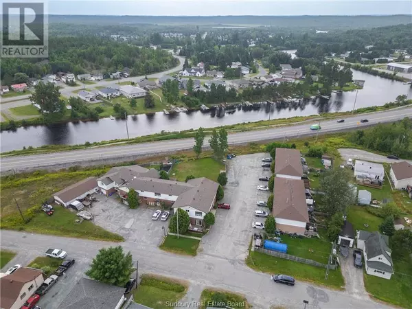 29 Laren Street, Wahnapitae, ON P0M3C0