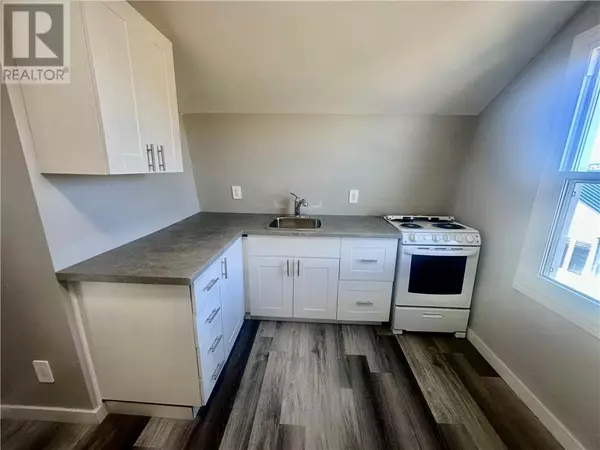 Sudbury, ON P3C4H7,425 Bessie Avenue Unit# 3