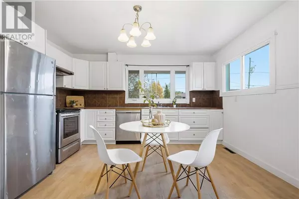 Greater Sudbury, ON P3A2W9,913 Miller Street