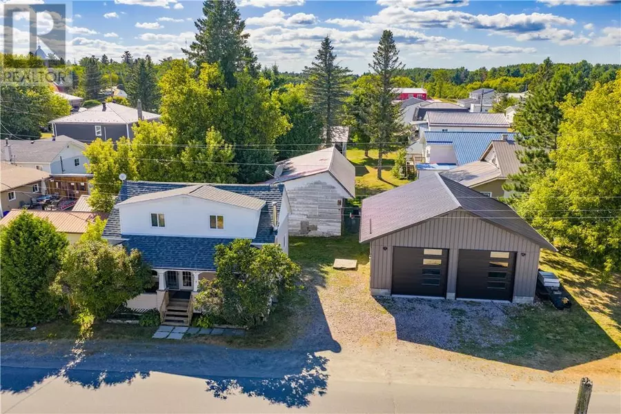 5 St Antoine, Noelville, ON P0M2N0