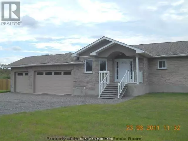 1643 Pioneer Avenue, Sudbury, ON P3G1C5