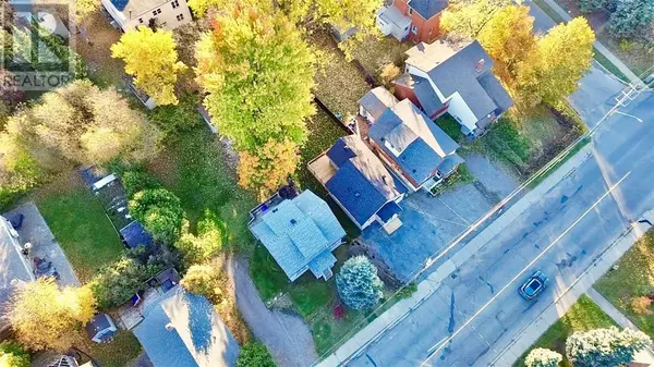 Sudbury, ON P3B1J2,361 Van Horne Street