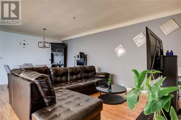 Sudbury, ON P3A2T7,957 Notre Dame Avenue