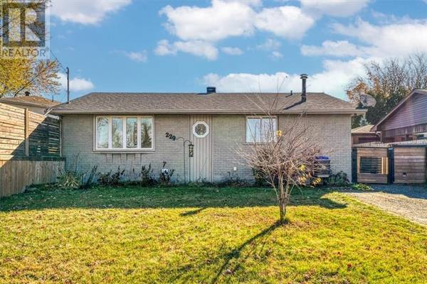 229 Catherine Street, Garson, ON P3L1H1